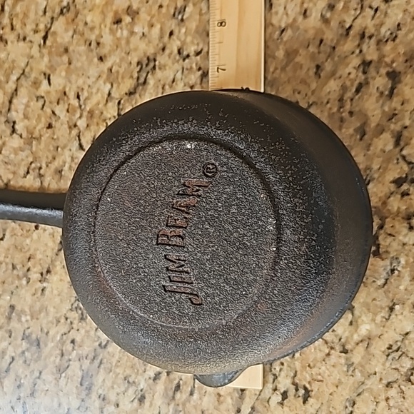 Jim Beam cast iron basting pot sauce pot with spout - Picture 8 of 9